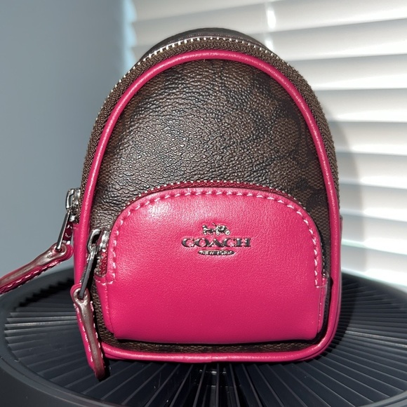 Coach Keychain Backpack Mini Bag - Picture 2 of 9